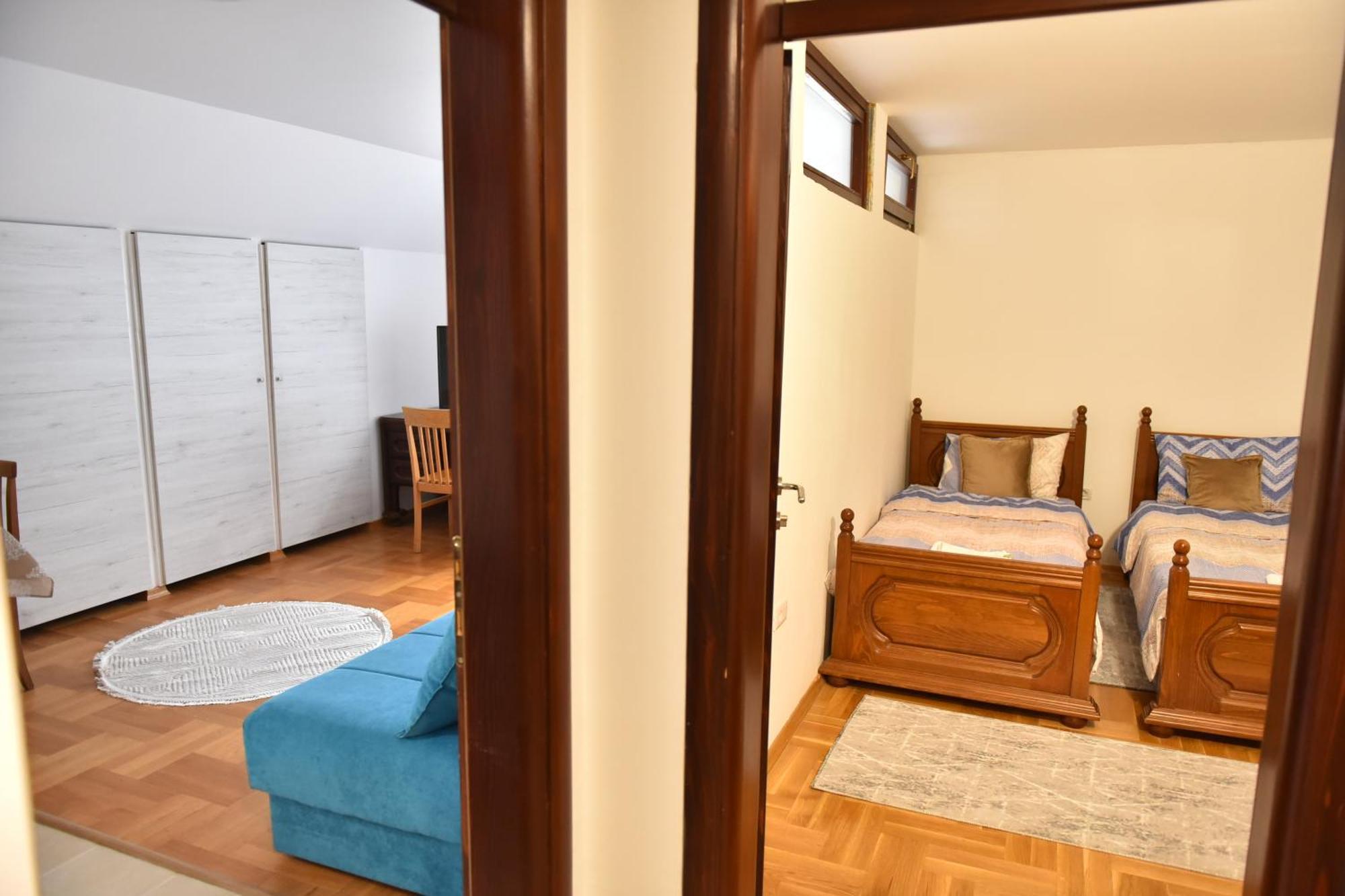 Apartments Ravno Plužine Oda fotoğraf