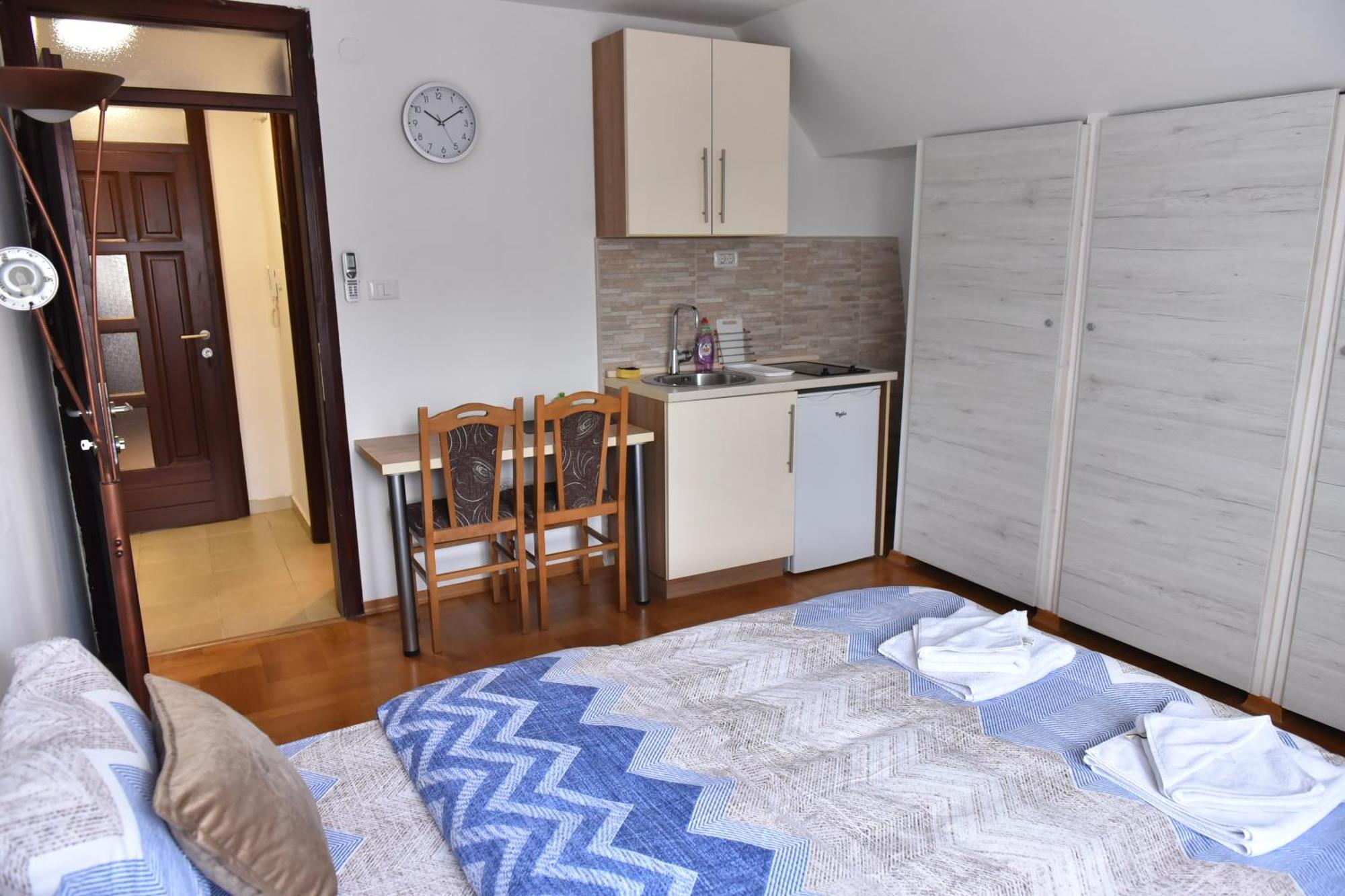 Apartments Ravno Plužine Oda fotoğraf