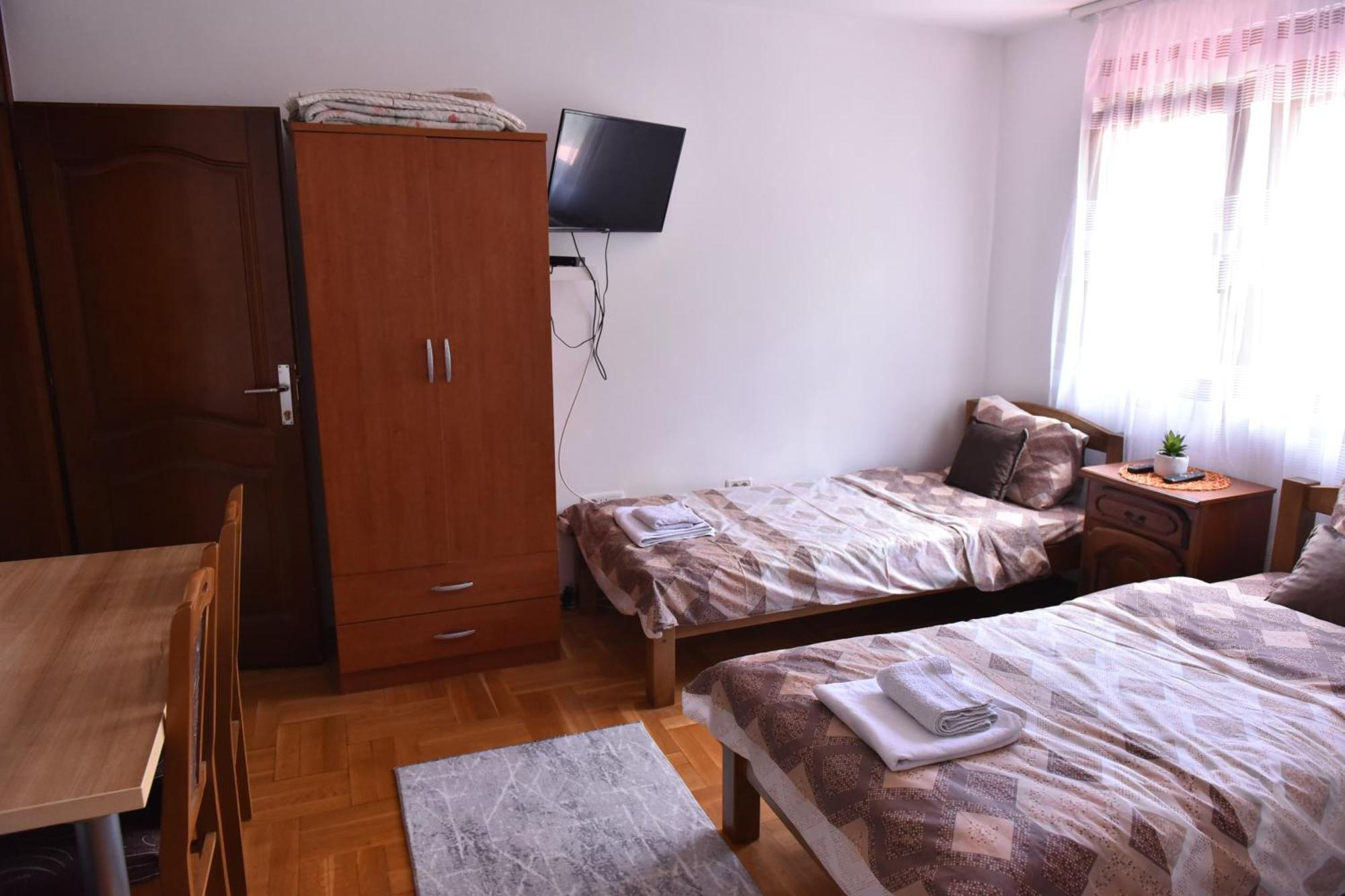 Apartments Ravno Plužine Oda fotoğraf