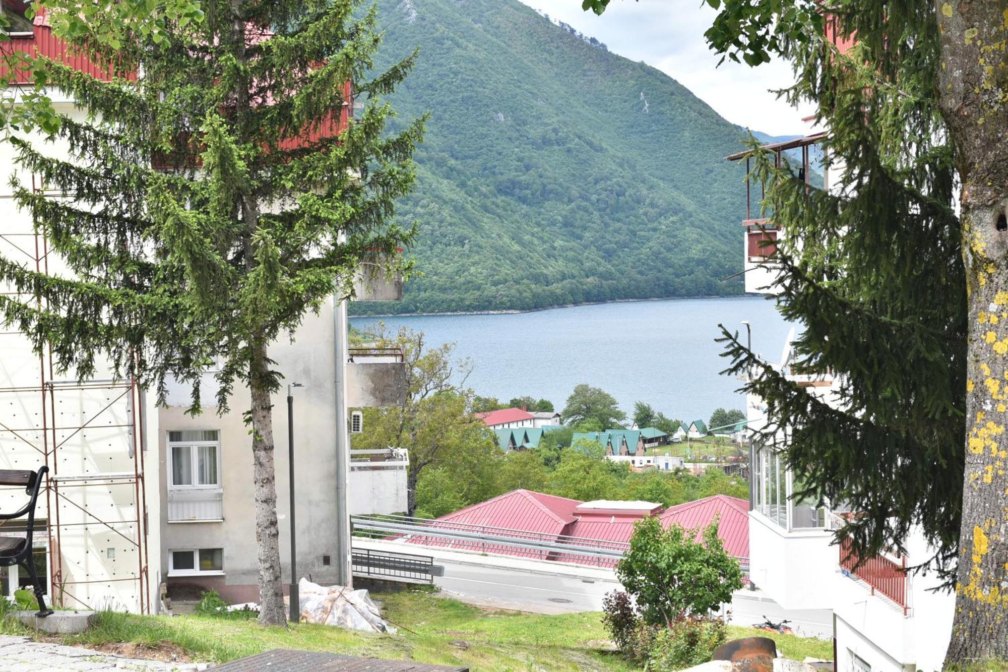Apartments Ravno Plužine Dış mekan fotoğraf